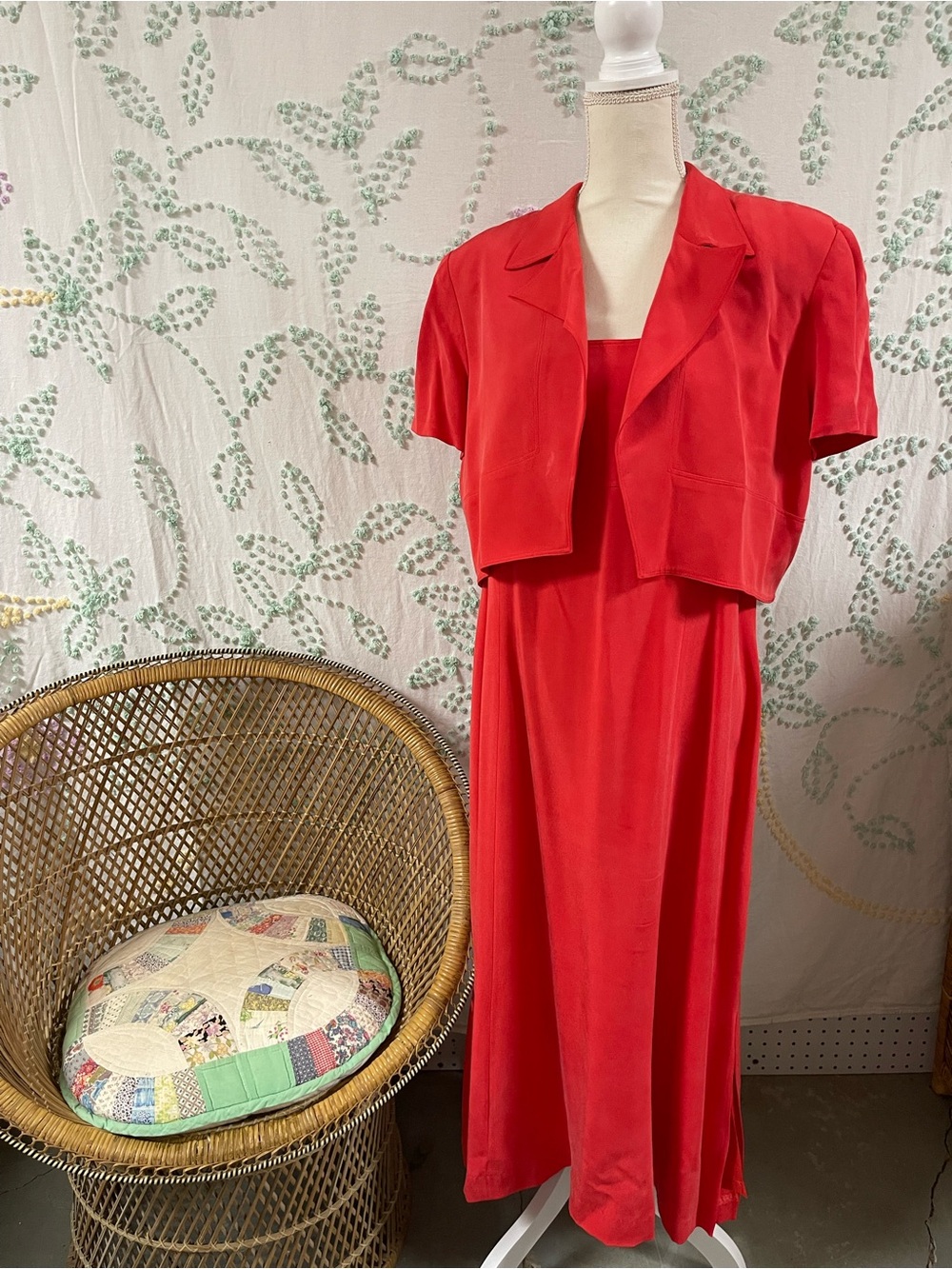 Dana Buchanan silk Vintage-Inspired Two-Piece Dress Set